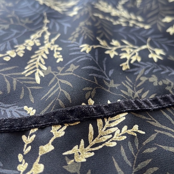 First Issue Vintage skirt - Picture 2 of 6